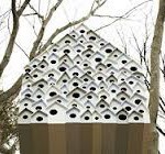 В Японии построили дoм-скворечник В Японии построили дoм-скворечник